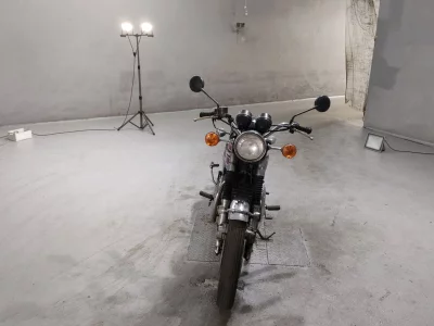Kawasaki W3