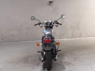 Kawasaki W3