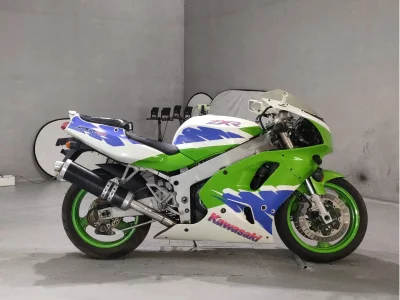 Мотоцикл из Японии Kawasaki ZXR750