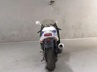 Kawasaki ZXR750