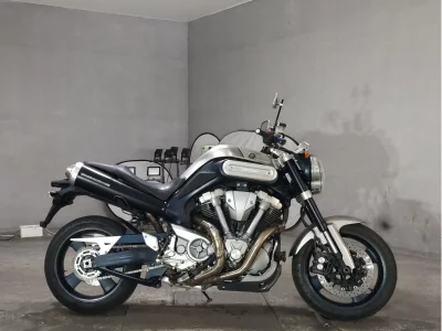 Мотоцикл из Японии Yamaha MT-01