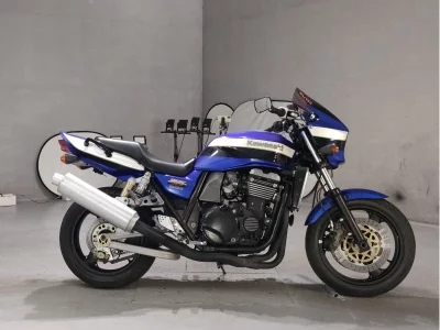Kawasaki ZRX1100