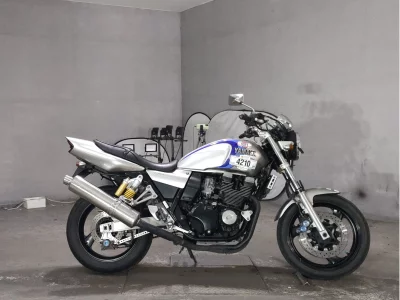 Yamaha XJR400R-1