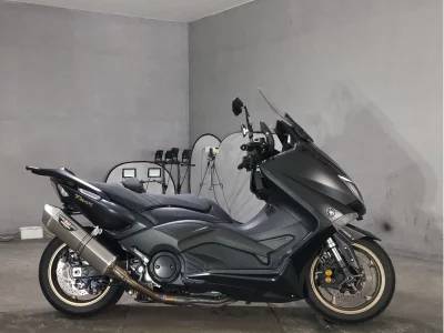 Мотоцикл из Японии Yamaha T-MAX530