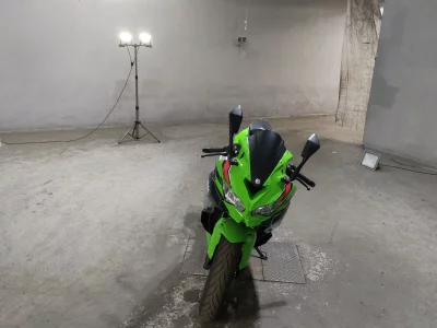 Kawasaki NINJA ZX-4RR