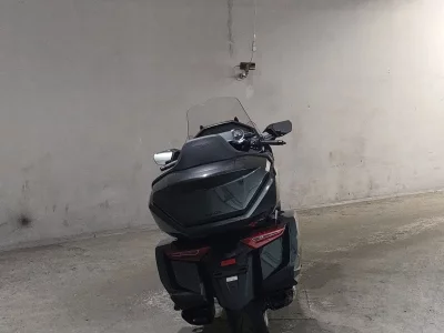 Honda GL1800 TOUR DCT