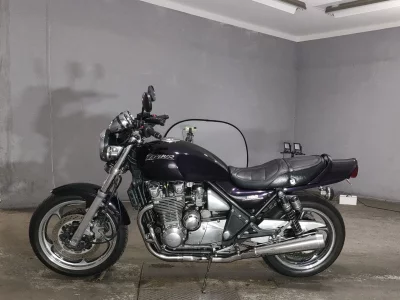Kawasaki ZEPHYR1100