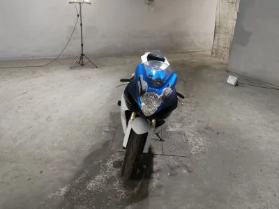 Suzuki GSX-R750