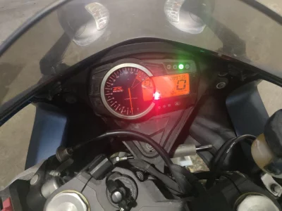 Suzuki GSX-R750 с аукционов Японии