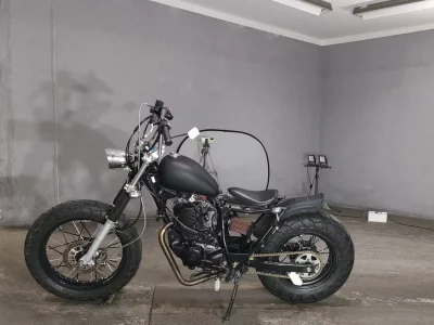 Мотоцикл из Японии Yamaha TW225