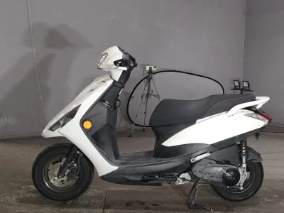 Yamaha AXIS Z