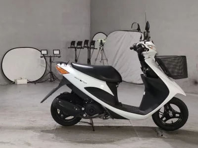 Suzuki ADDRESS V50