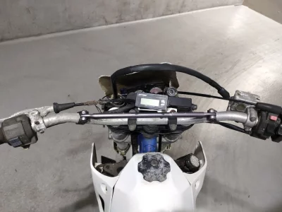 Suzuki TS200R