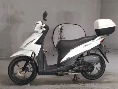 Suzuki ADDRESS V110