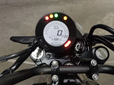 Kawasaki ELIMINATOR 400-1