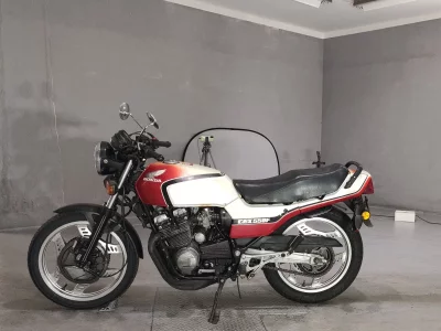 Honda CBX550