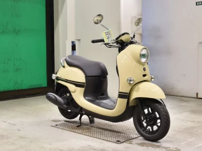 Yamaha VINO-4