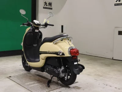 Yamaha VINO-4