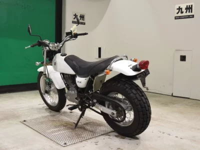 Suzuki VAN VAN 200 с аукционов Японии