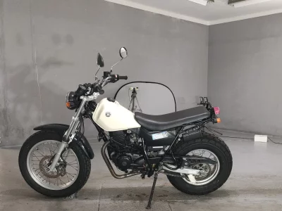 Yamaha TW225