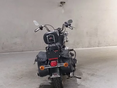 Harley-Davidson HARLEY FLSTC1690