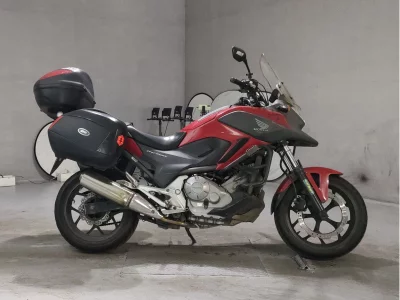 Мотоцикл из Японии Honda NC700X