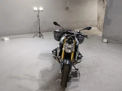 BMW BMW R1250R