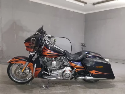 Harley-Davidson HARLEY FLHXSE1800CVO