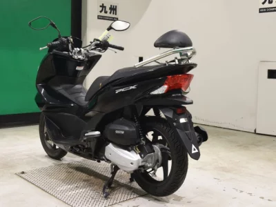 Honda PCX125-2