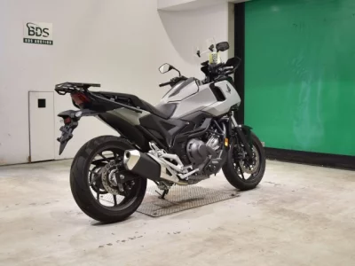 Honda NC750XD-3