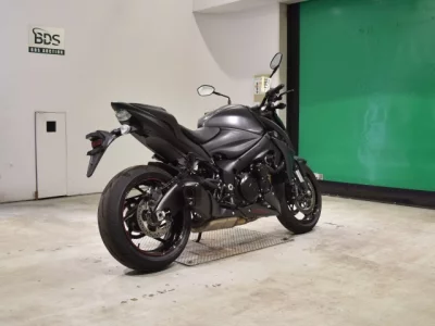 Suzuki GSX-S1000
