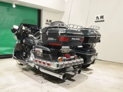Harley-Davidson HARLEYFLHTCU-I1340 SIDE