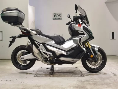 Мотоцикл из Японии Honda X-ADV750