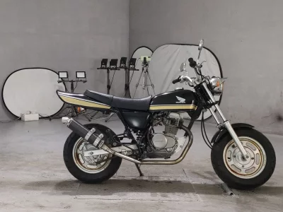Honda APE100