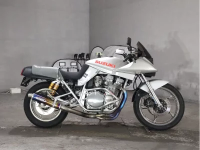 Suzuki GSX1100S KATANA