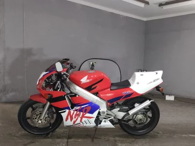 Honda NSR250R-1
