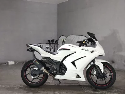 Мотоцикл из Японии Kawasaki NINJA250R