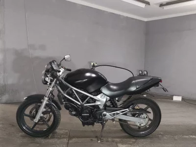 Honda VTR250