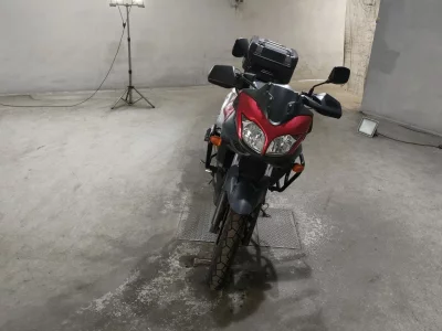 Suzuki V STROM650