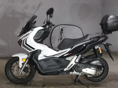 Honda ADV150