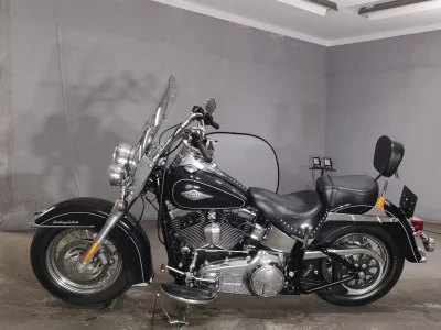 Harley-Davidson HARLEY FLSTC1580
