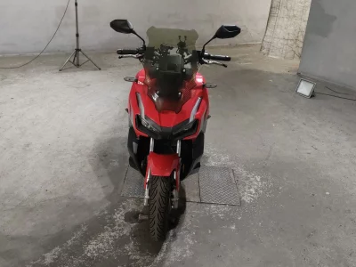 Honda ADV150