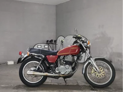 Yamaha SR500-1