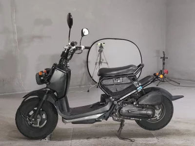 Мотоцикл из Японии Honda ZUMAR