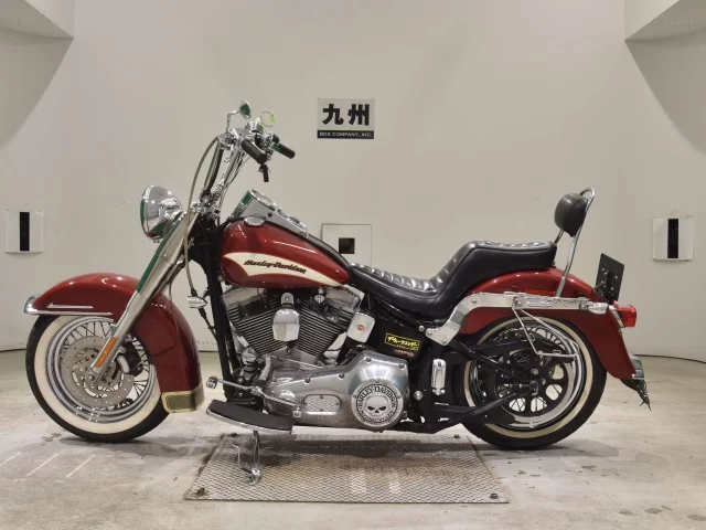 Harley-Davidson HARLEY FLST1450  с аукциона в Японии