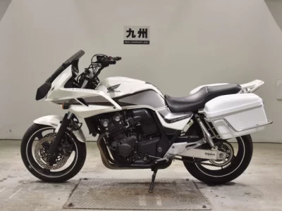 Honda CB400SFV-4 BOLDORABS