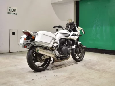 Honda CB400SFV-4 BOLDORABS с аукционов Японии