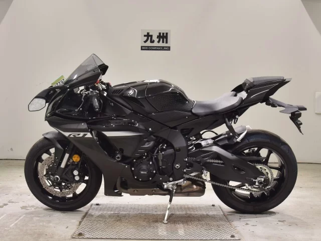 Yamaha YZF-R1  с аукциона в Японии