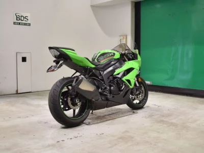 Kawasaki ZX-6R с аукционов Японии
