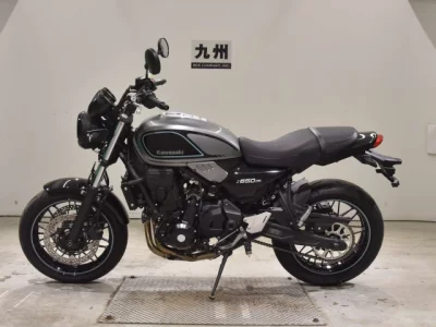Kawasaki Z650RS